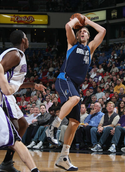 现出了超凡 现出了超凡