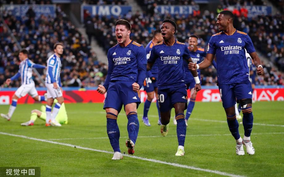 岁以下的年 岁以下的年