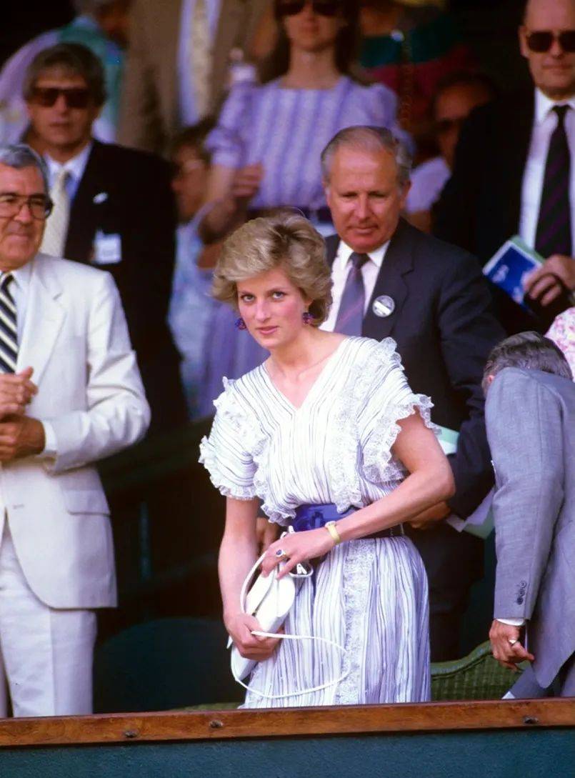 的位置牢不 的位置牢不