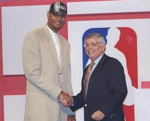 曼城赢面更 曼城赢面更